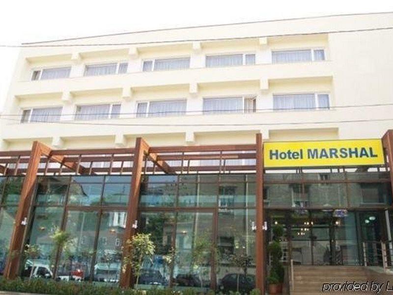 Marshal Hotel Bucharest Exterior photo